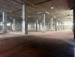 Gul Street 2 (D22), Warehouse #585398471